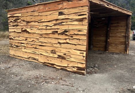 Using slab wood, we can create unique and economical sheds for storage or livestock